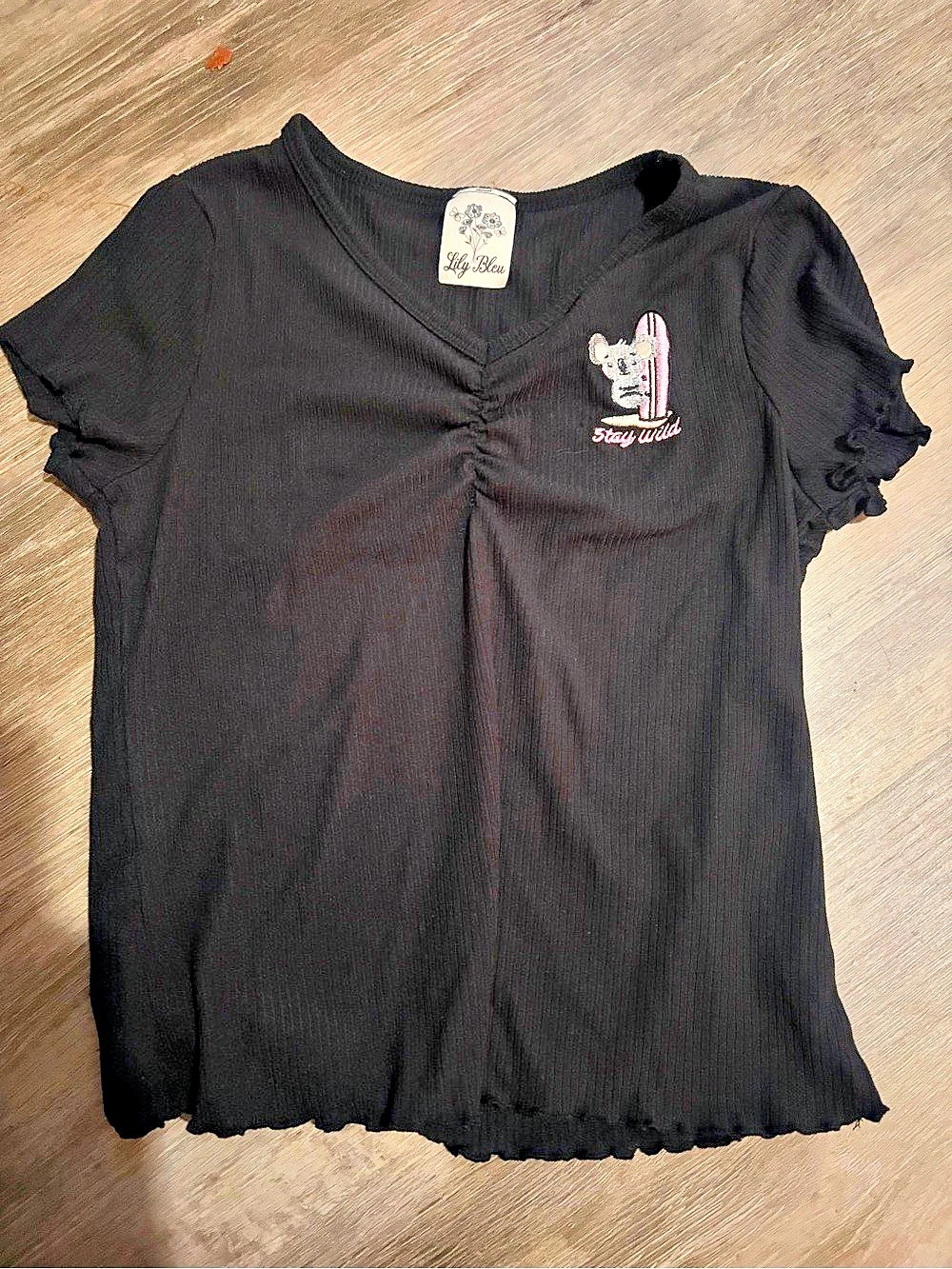 Lily Bleu Black Embroidered Tee Size Large Like New - Picture 1 of 4